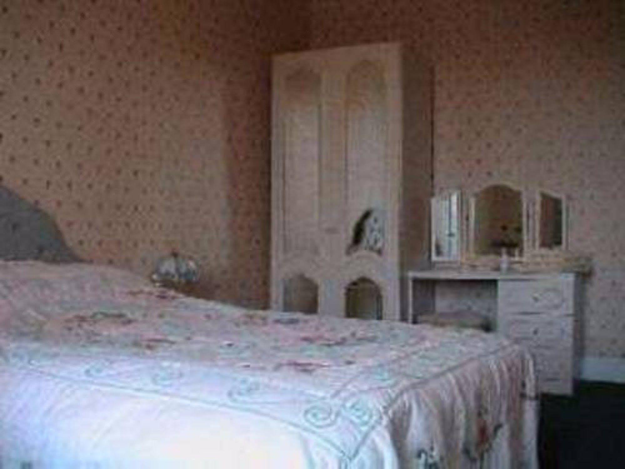 Capital House Hotell EDI Eksteriør bilde