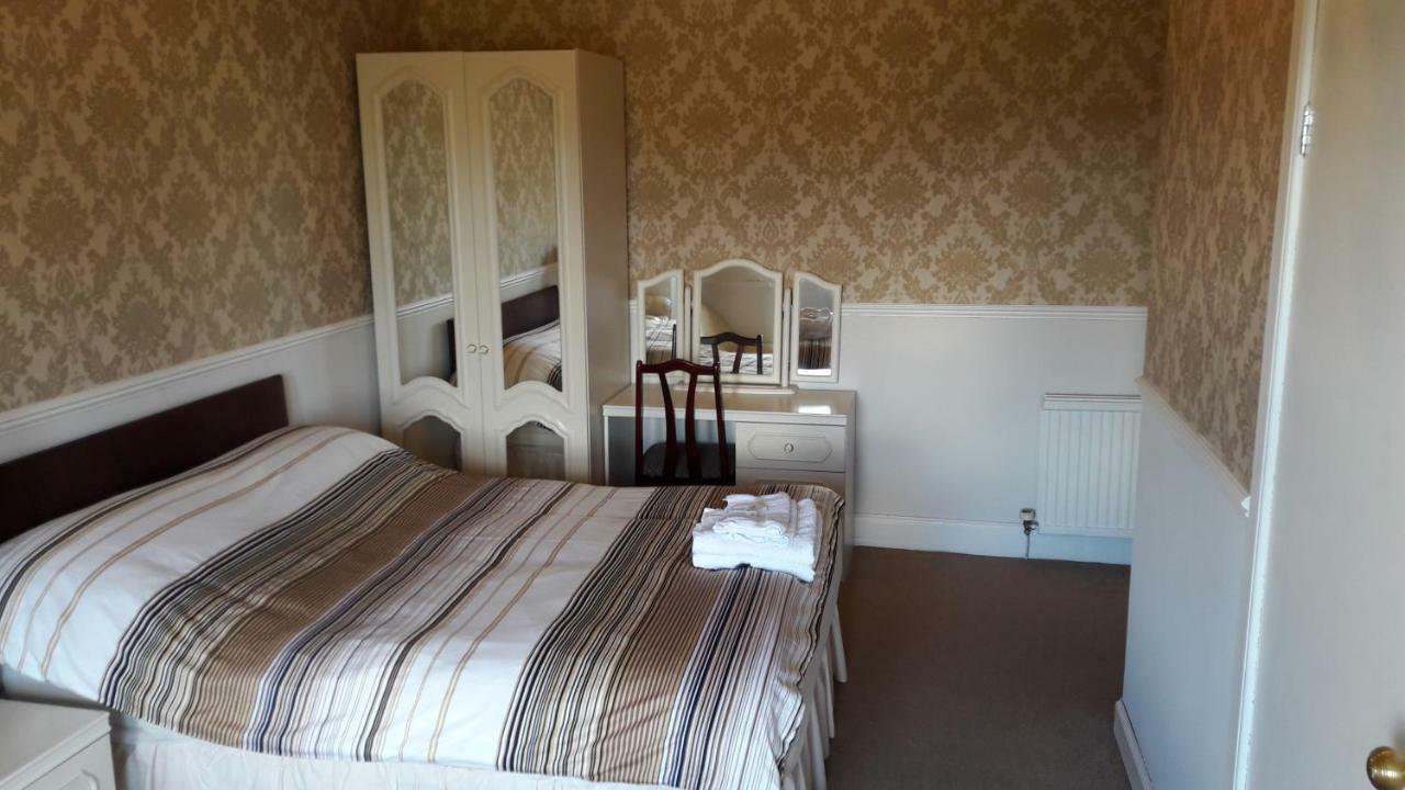 Capital House Hotell EDI Eksteriør bilde